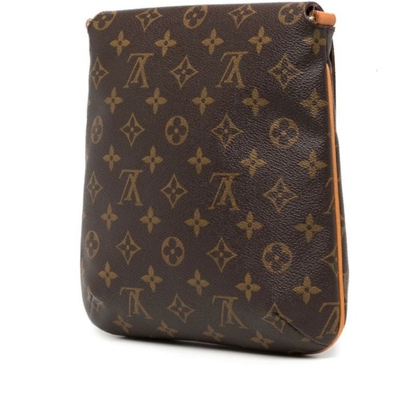 PRE LOVED Louis Vuitton Musette PM - Picture 2 of 12